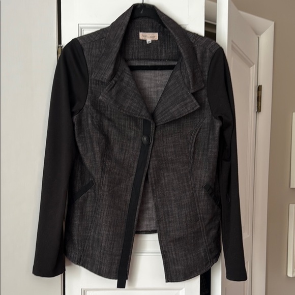 Neesh by D.A.R. Blazer size medium - Picture 1 of 5